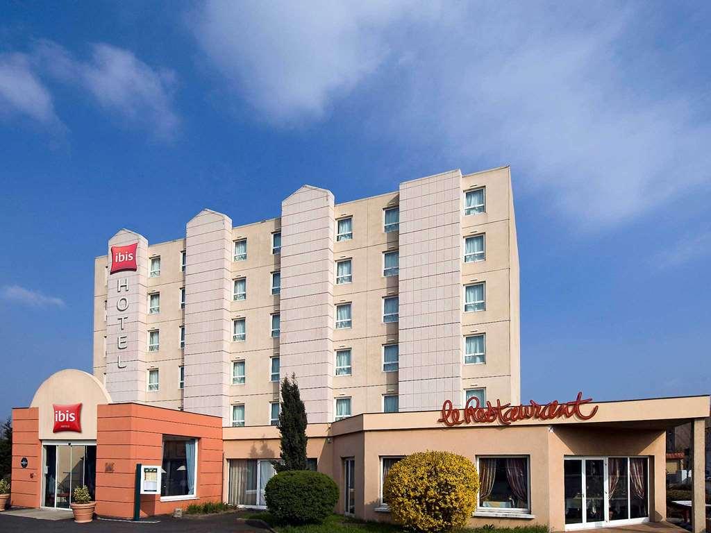 Ibis Ferrand Sud Herbet Hotel