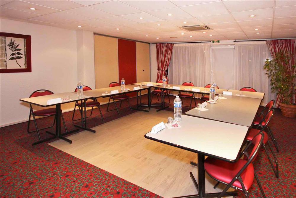 Ibis Ferrand Sud Herbet 3* Clermont-Ferrand